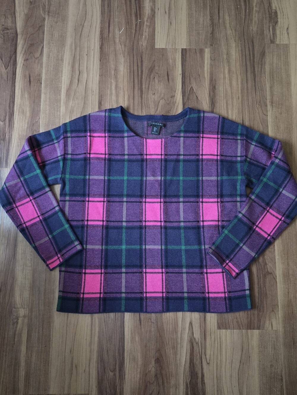 Women's Pink Navy Green & Black Plaid Soft Knit sweater Large EUC